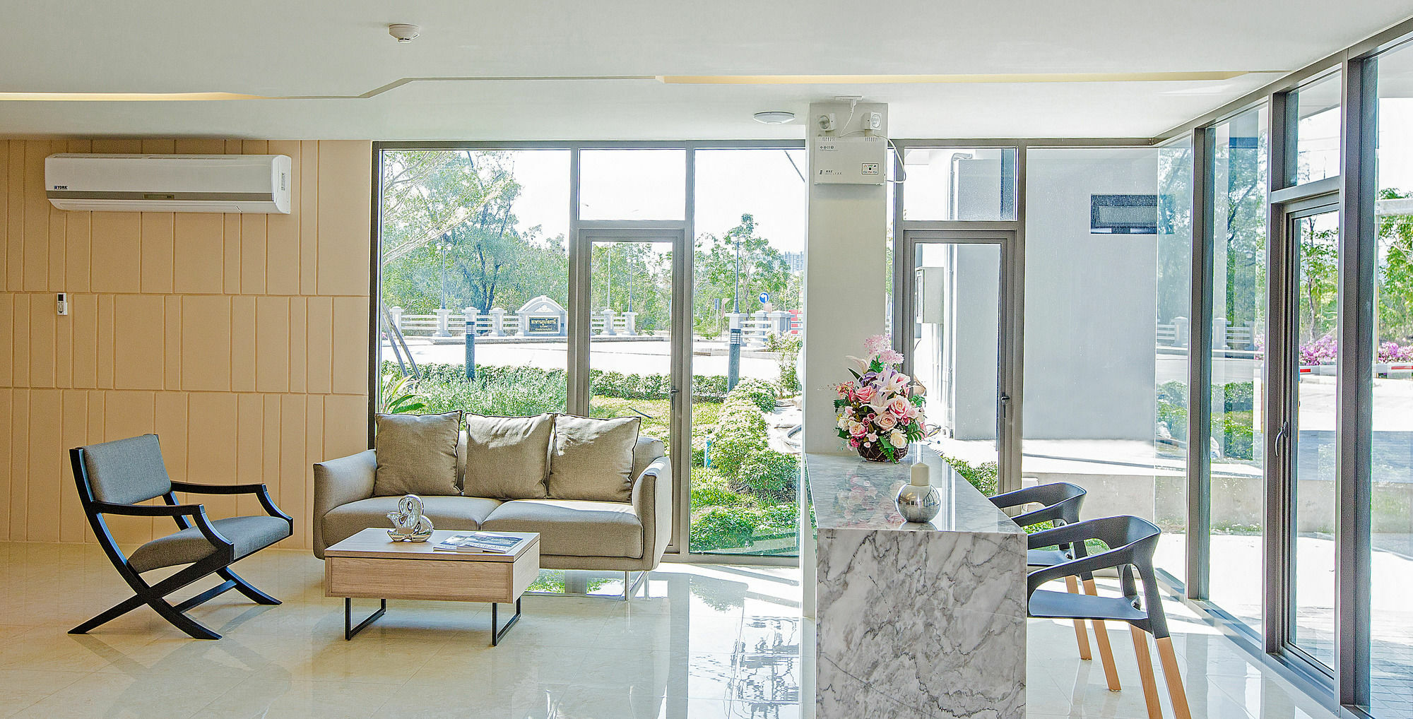 Connext Residence Phuket Exterior photo