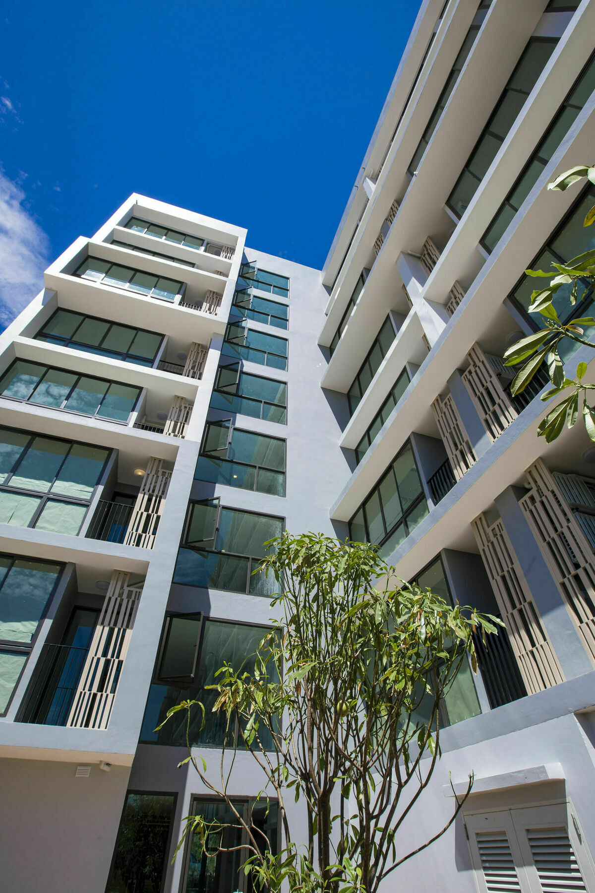Connext Residence Phuket Exterior photo