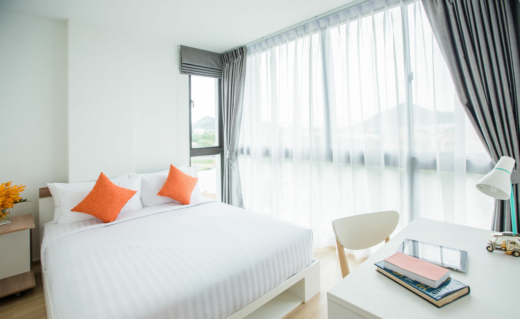 Connext Residence Phuket Exterior photo
